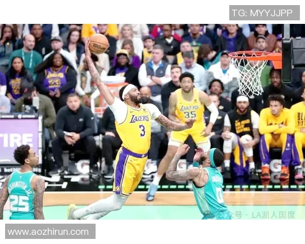 2009年1月7日湖人与黄蜂精彩对决回顾视频分析与赛后点评